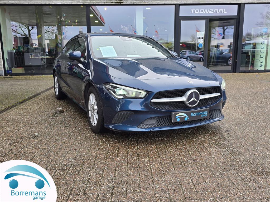 Mercedes-Benz CLA 180 SHOOTING BREAK Navi/Lane Assit/Zetelv, Achat, Euro 6, Entreprise, 5 portes