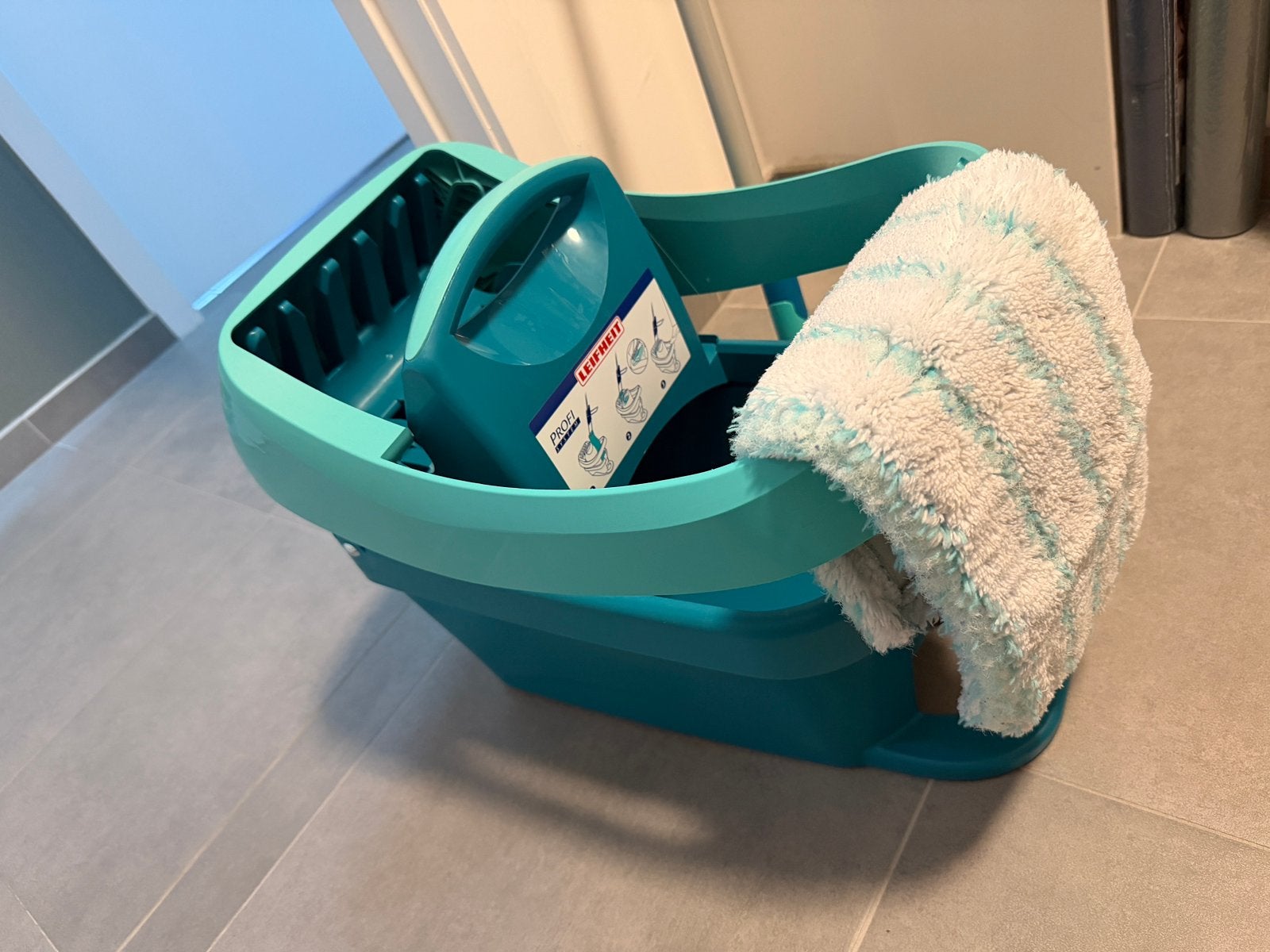 Leifheit ergonomische mopper, Maison & Meubles, Enlèvement, Mop ou Serpillière