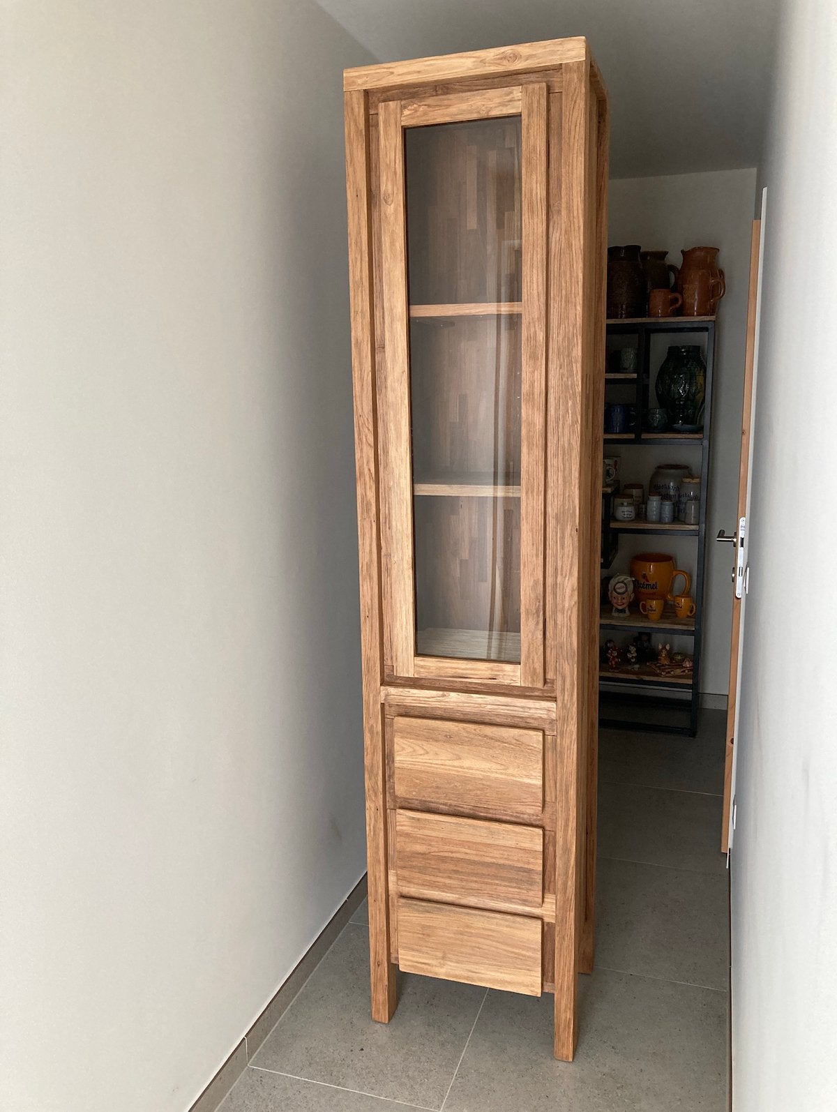 Teak vitrinekast etalage kast massief hout, Ophalen, Zo goed als nieuw
