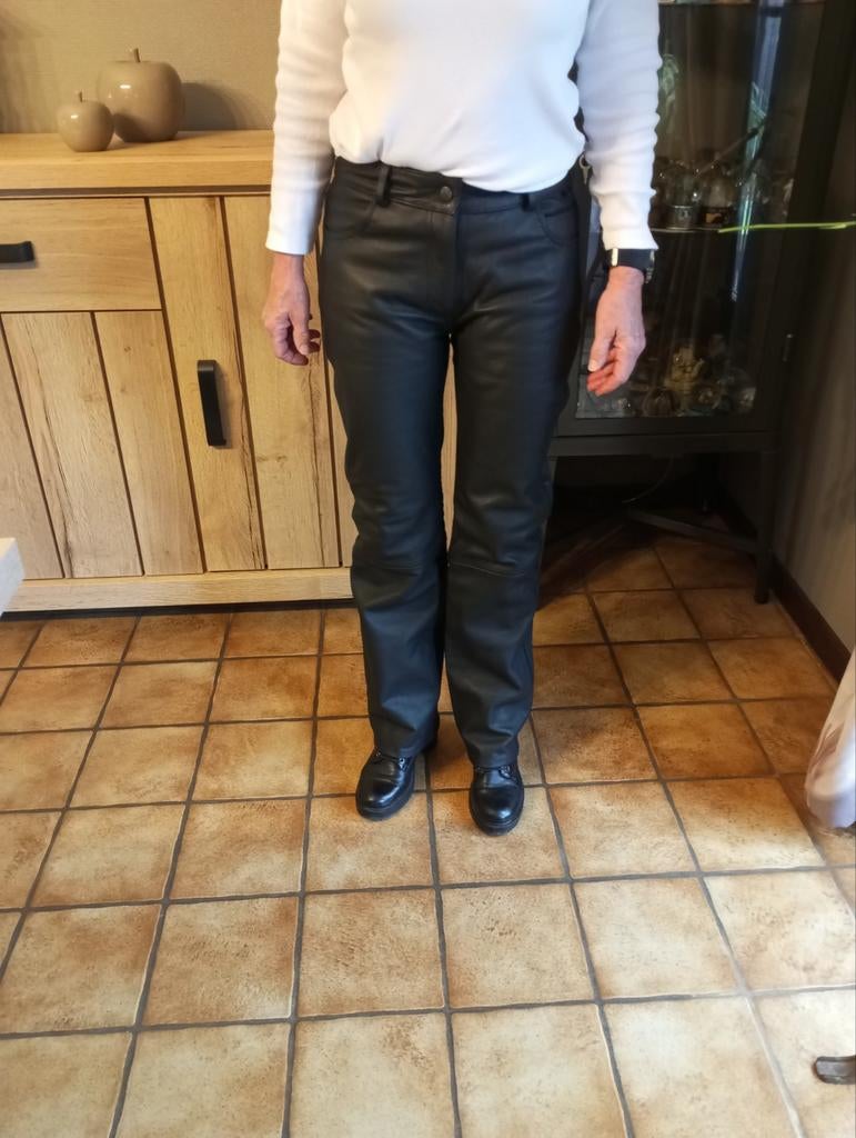 Pantalon de moto cuir highway, Enlèvement