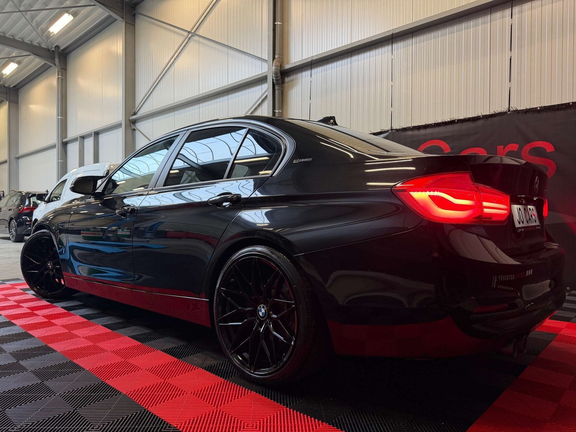 BMW 330 e/Plug-In Hybrid/Black Pack/Led/Cc/Pdc/Camera/Leder/, Autos, Achat, Entreprise, Noir, Automatique