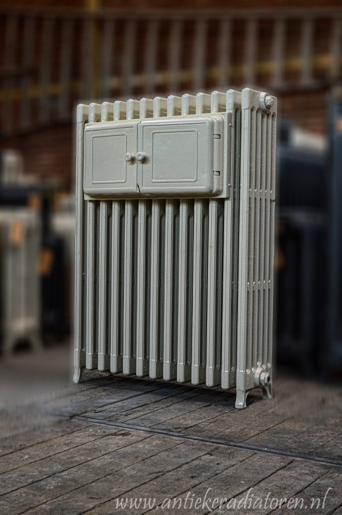 Exclusieve stijlvolle bordenverwamers/warmhoudkast radiator, Doe-het-zelf en Bouw, Verwarming en Radiatoren, Ophalen, Radiator