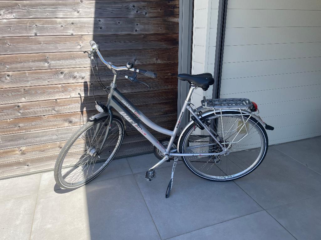 damesfiets Norta, Fietsen en Brommers, Ophalen, Versnellingen