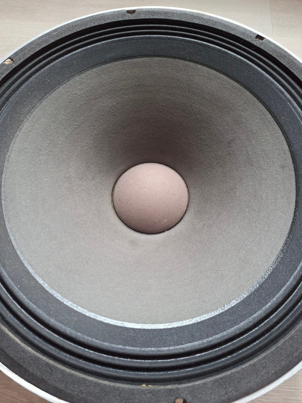 Haut-parleur 46 cm Beyma 18GT200 (Excellent état), TV, Hi-fi & Vidéo, Enceintes, Autres marques, Enceinte de fête, Bass-reflex