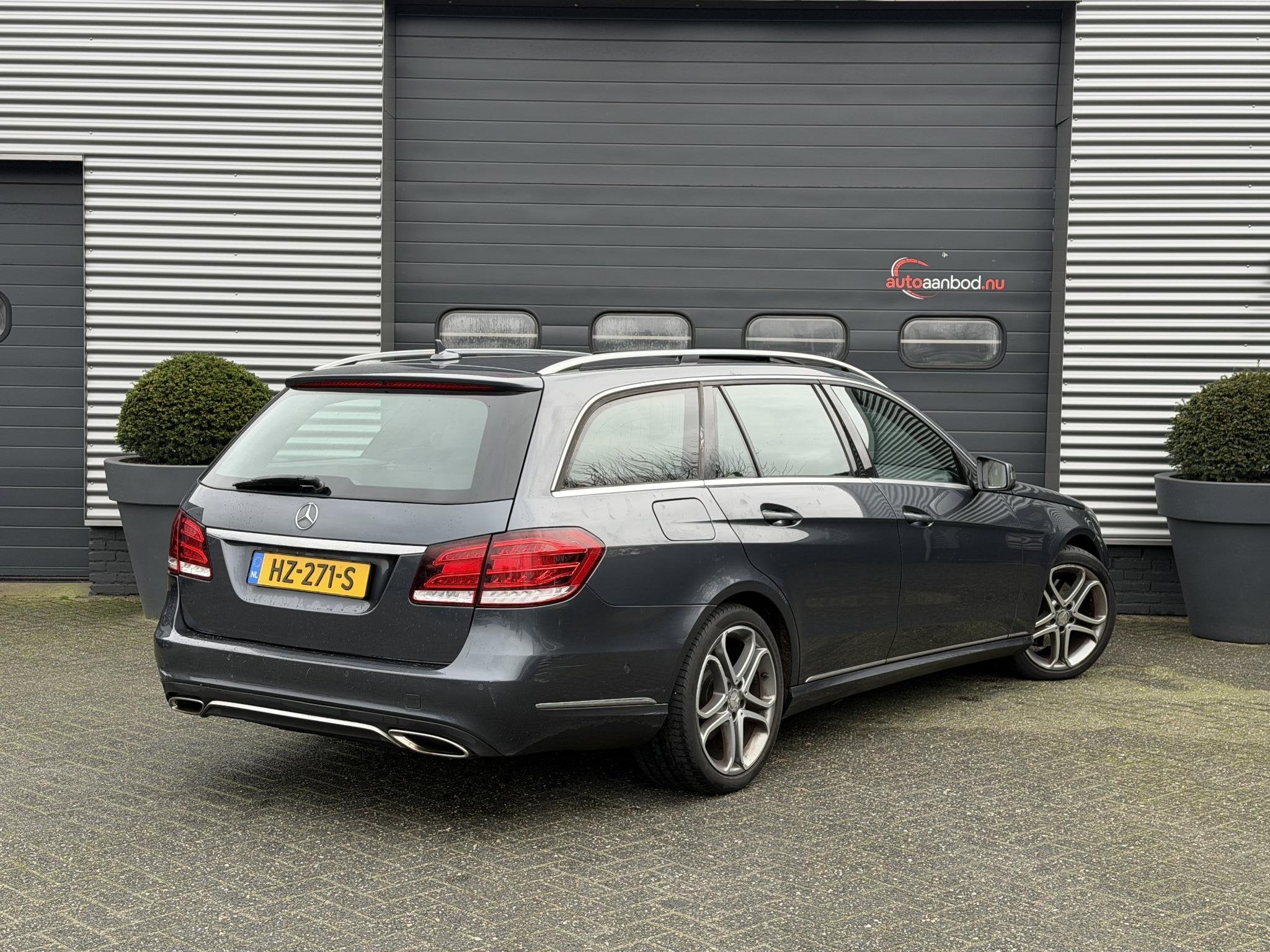 Mercedes-Benz E-klasse Estate 250 Ambition Avantgarde | Pano, Auto's, Automaat, Achterwielaandrijving, Gebruikt, 4 cilinders
