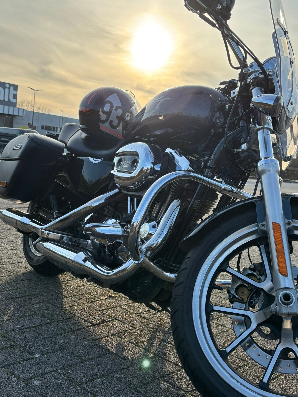 Harley Davidson SuperLow 1200T - 2016, 2 cilinders, Occasion, 1202 cc, Particulier