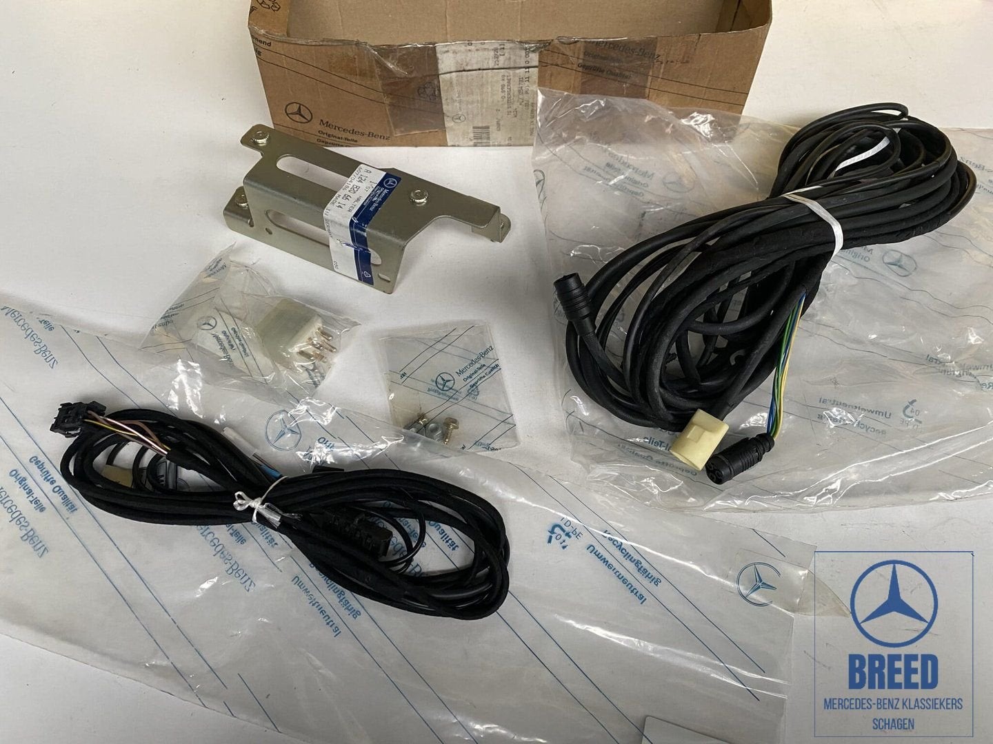 NOS inbouwmateriaal comfortschakeling Mercedes-Benz W124, Neuf, -, -, Enlèvement ou Envoi