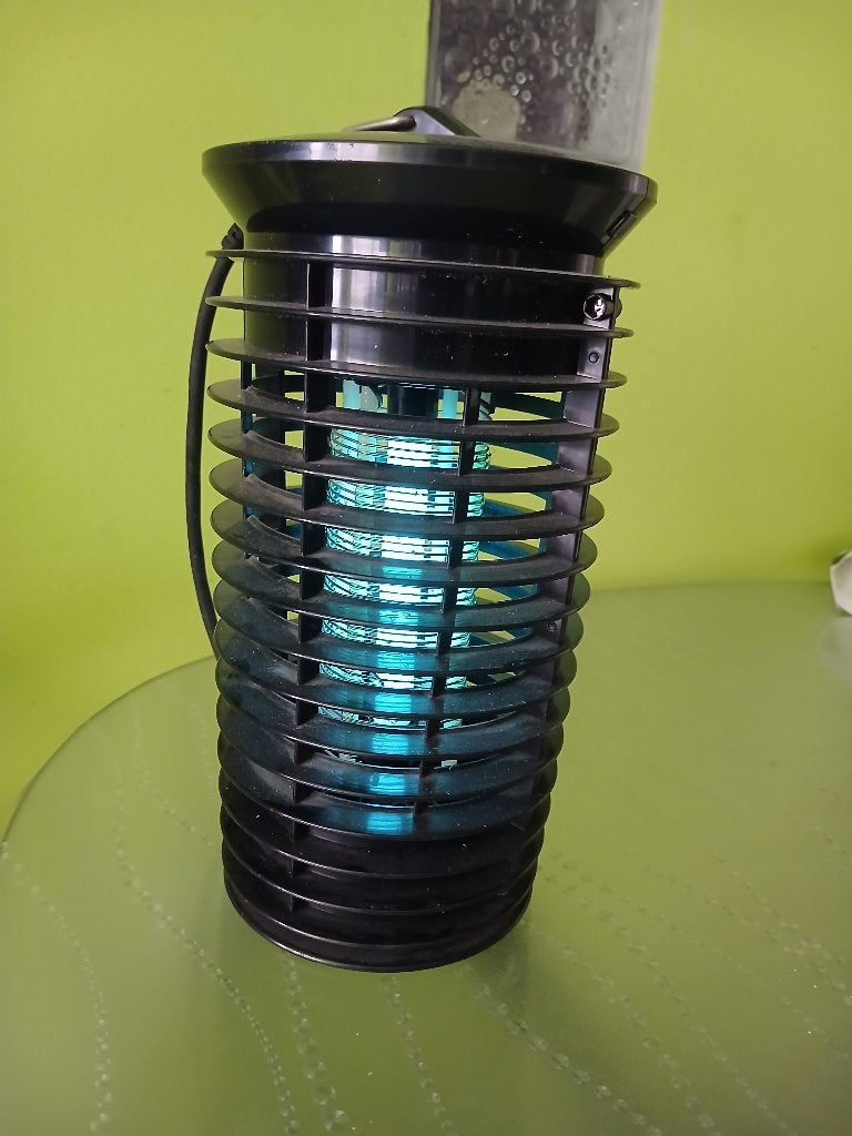 Lampe uv piège à moustiques, Enlèvement, Utilisé