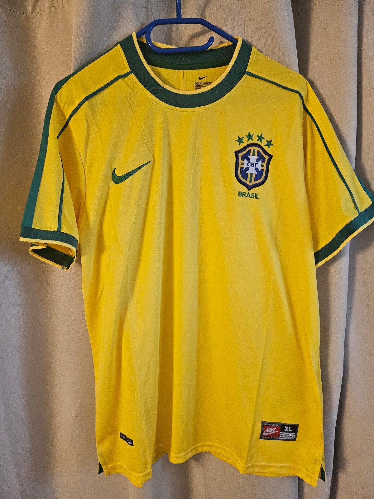 Trui van Brazilië 1998, Verzamelen, Ophalen of Verzenden, Zo goed als nieuw, Shirt