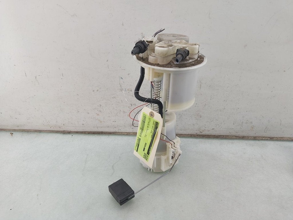 POMPE CARBURANT ELECTRIQUE (|772400H030|772400H010|770200H01, Kontakt-peugeot@peugeot.com, Utilisé, Peugeot Deutschland GmbH, Bahnhofsplatz
65423  Rüsselsheim, DE