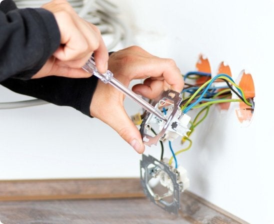 Electricien à Liège (Herstal), Enlèvement