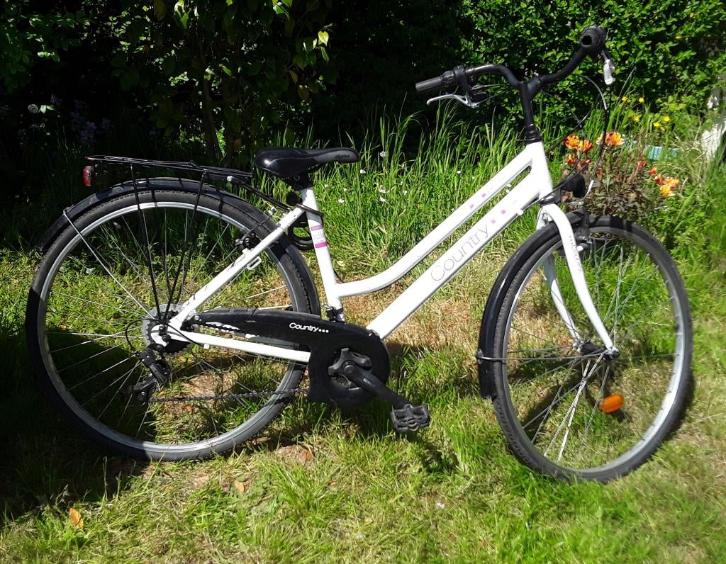 Vélo fille 28, Enlèvement, Utilisé, 26 pouces ou plus, Vitesses