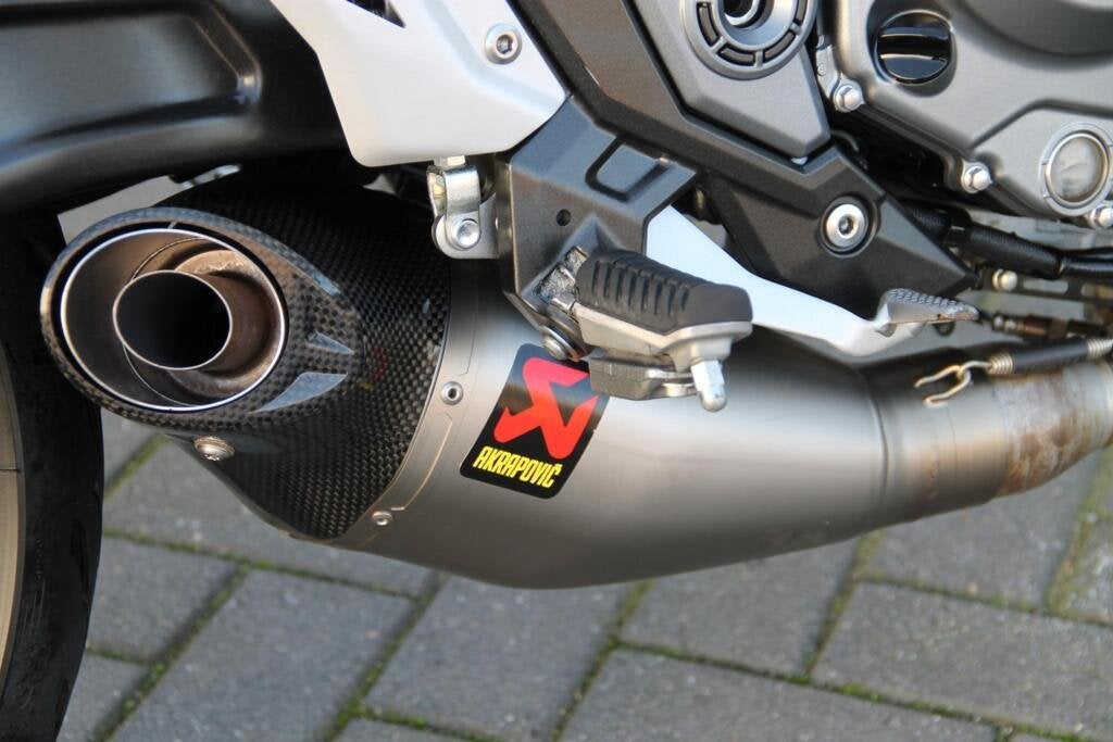 Akrapovic Titanium Carbon Kawasaki Z650 z650 Ninja, Motos, Pièces | Kawasaki, Neuf, Enlèvement ou Envoi