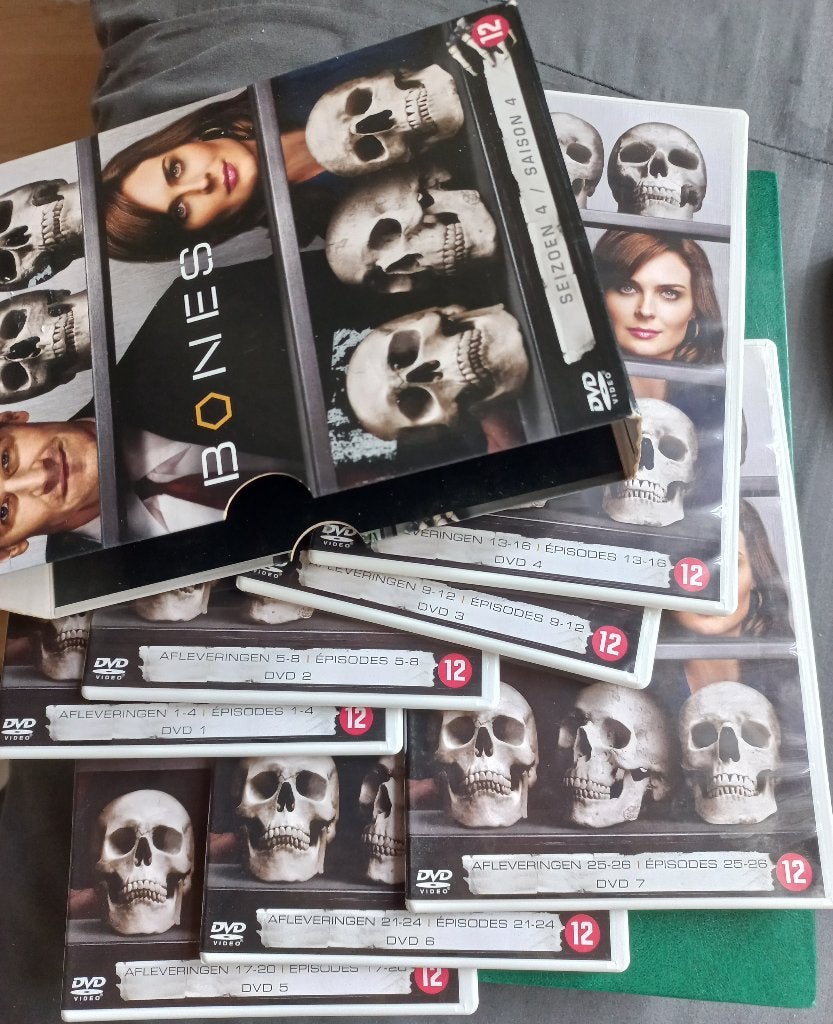 Bones - Saison 4 (7 disques), CD & DVD, Comprend un boîtier, Enlèvement ou Envoi, Comme neuf, Crime