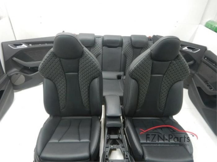 Audi RS3 FL Limo 8V5 Interieur, Auto-onderdelen, Interieur en Bekleding, Gebruikt, Ophalen of Verzenden