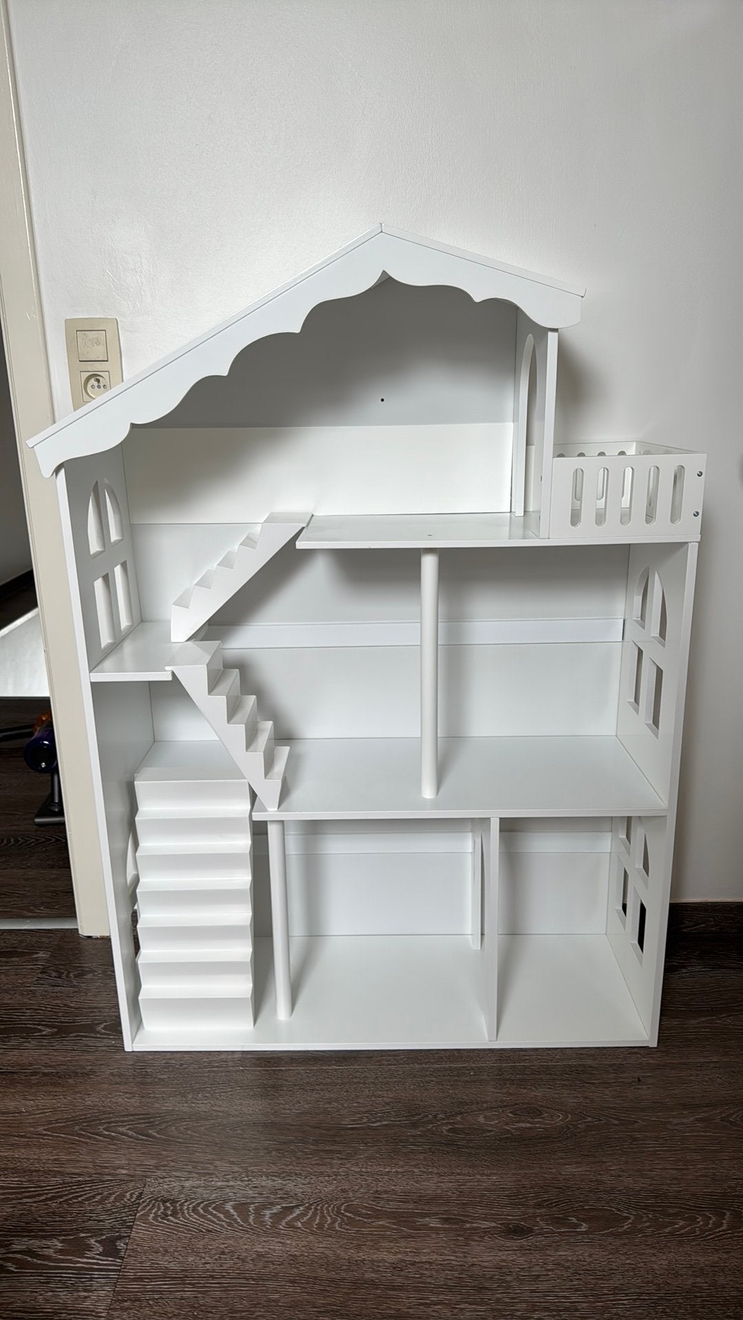 Lulilo houten poppenhuis, Ophalen, Zo goed als nieuw