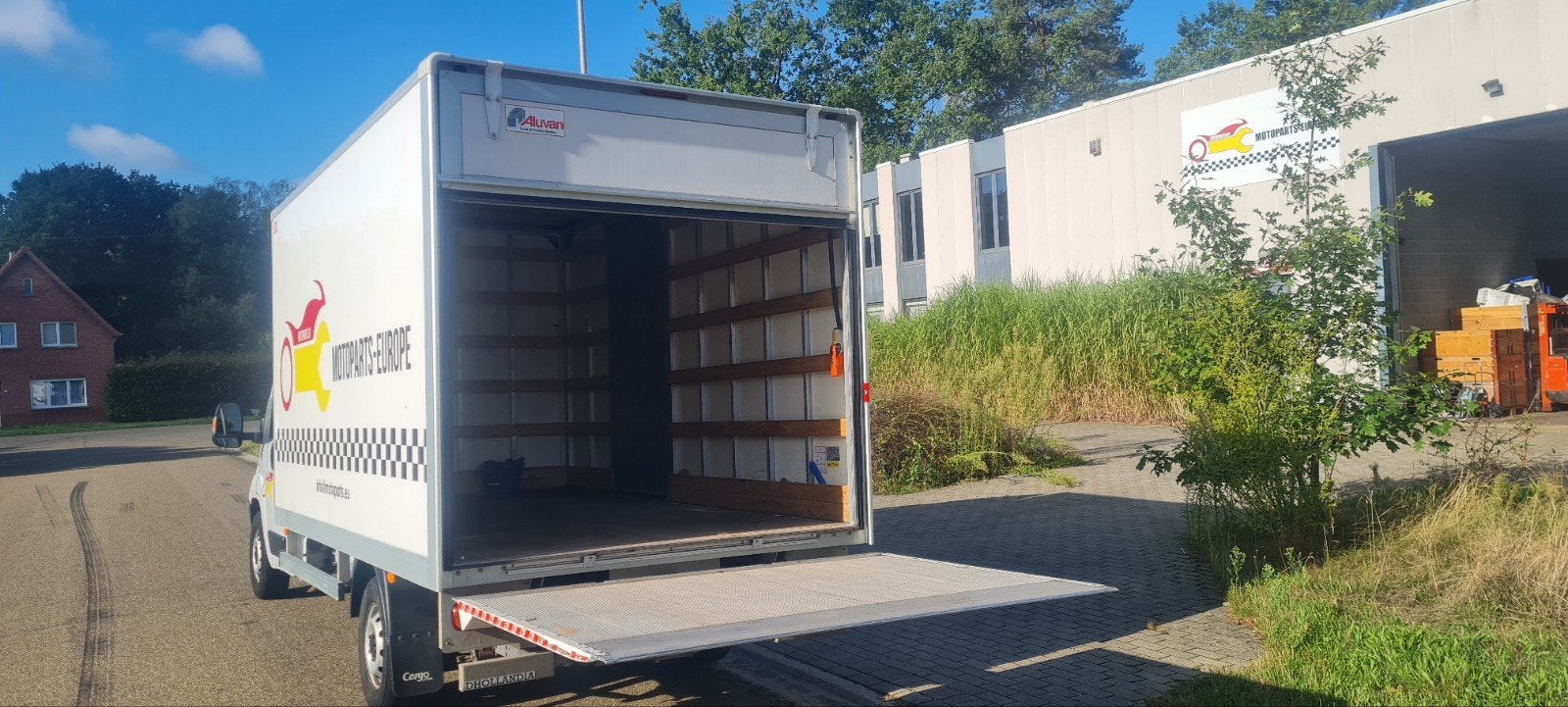 Fiat Ducato met meubelbak 4DW338, Auto's, Automaat, Stof, Zwart, Bedrijf