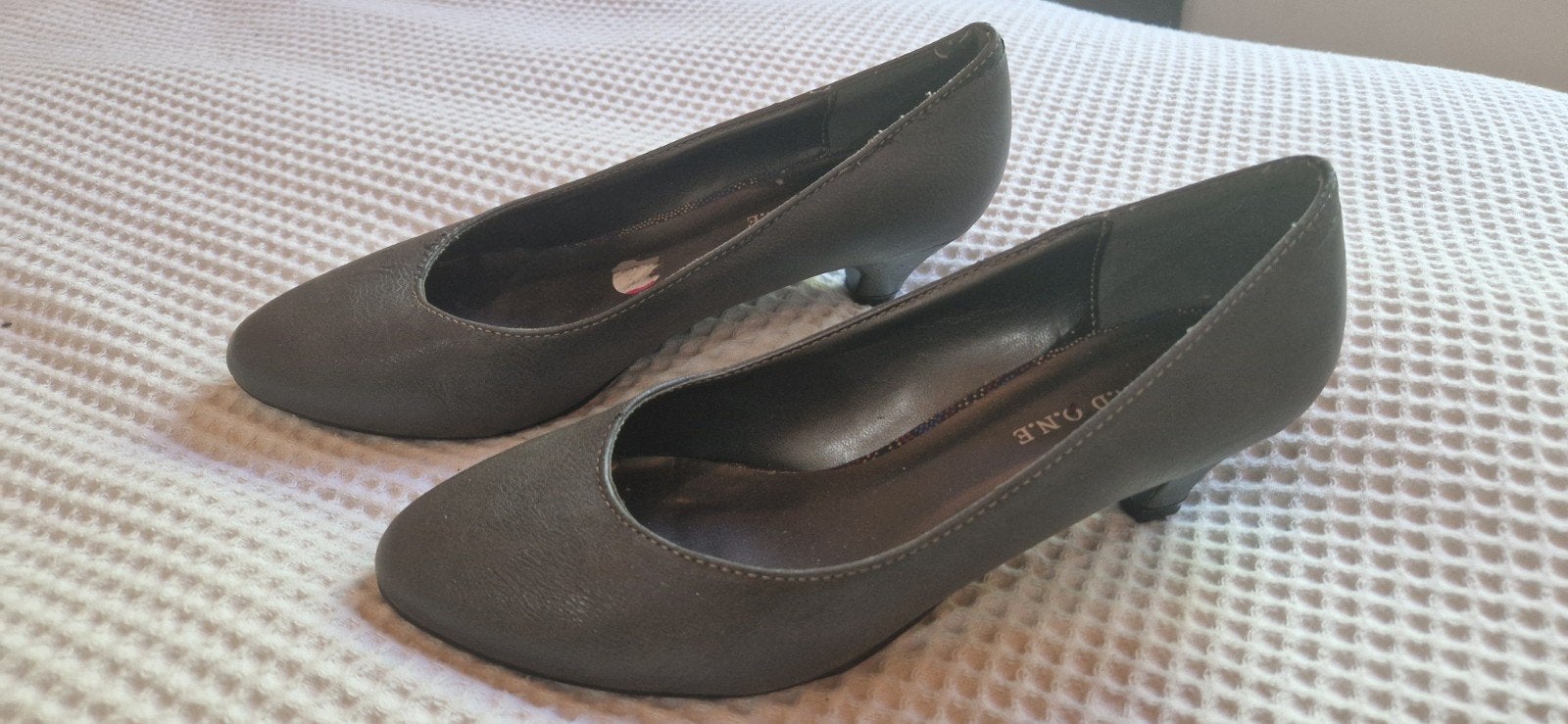 Damesschoenen maat 37, Ophalen