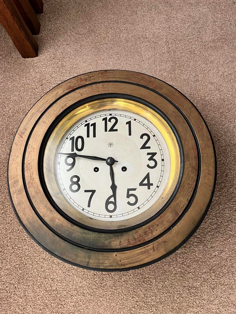 Antieke houten wandklok (Junghans), Huis en Inrichting, Woonaccessoires | Klokken, Gebruikt, Wandklok, Analoog, Ophalen of Verzenden