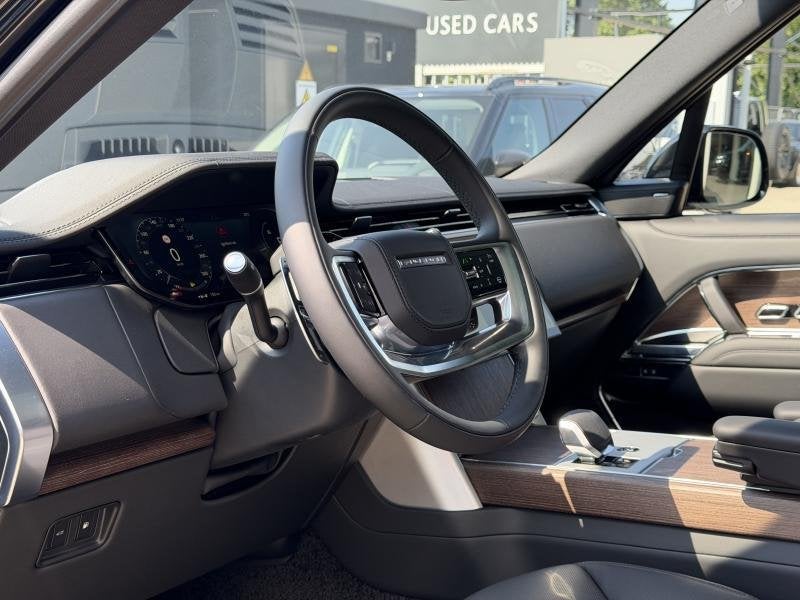 Land Rover Range Rover SWB P460e SE AWD Auto. 26MY, Auto's, Automaat, Gebruikt, Zwart, Bedrijf