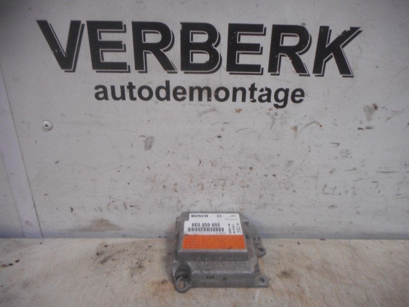 COMPUTER AIRBAG Audi A4 (B6) (01-2000/01-2005) (8eo959655), Robert Bosch AG, Gebruikt, Audi, Robert-Bosch-Allee 1
74232  Abstatt, DE