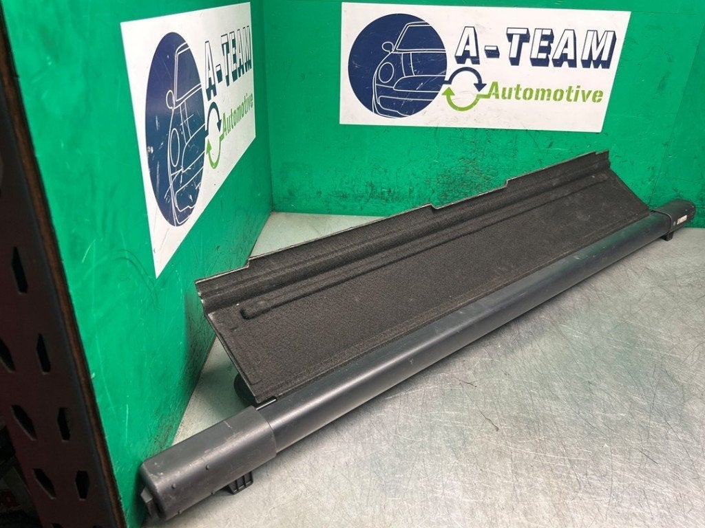 RIDEAU ROLL COVER Skoda Octavia Combi (1Z5) (|1Z9867871D|), Utilisé, Info@skoda-auto.de, Skoda, Max-Planck-Straße  3-5
64331  Weiterstadt, DE