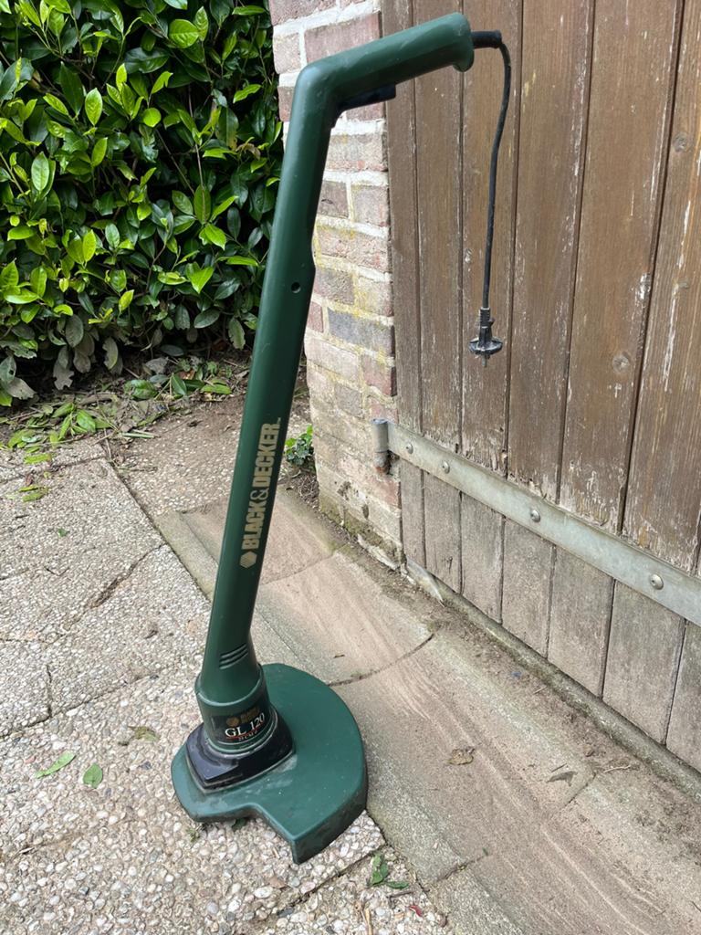 Elektrische kantenmaaier Black&Decker, Tuin en Terras, Ophalen of Verzenden, Gebruikt, Elektrisch