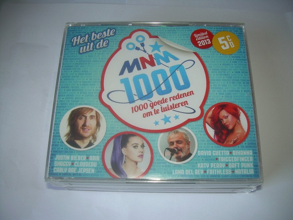 5 CD BOX - MNM - MNM 1000 - 2013, Cd's en Dvd's, Cd's | Verzamelalbums, Ophalen of Verzenden, Zo goed als nieuw, Eerste persing