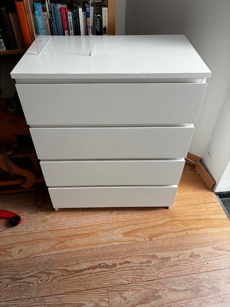 IKEA kast malm, Maison & Meubles, Armoires | Commodes, 3 ou 4 tiroirs, 25 à 50 cm, Comme neuf, 100 à 150 cm