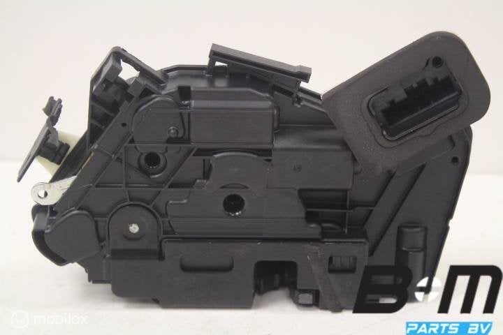 Portierslot RV Volkswagen Beetle Turbo 5K1837016B, Utilisé