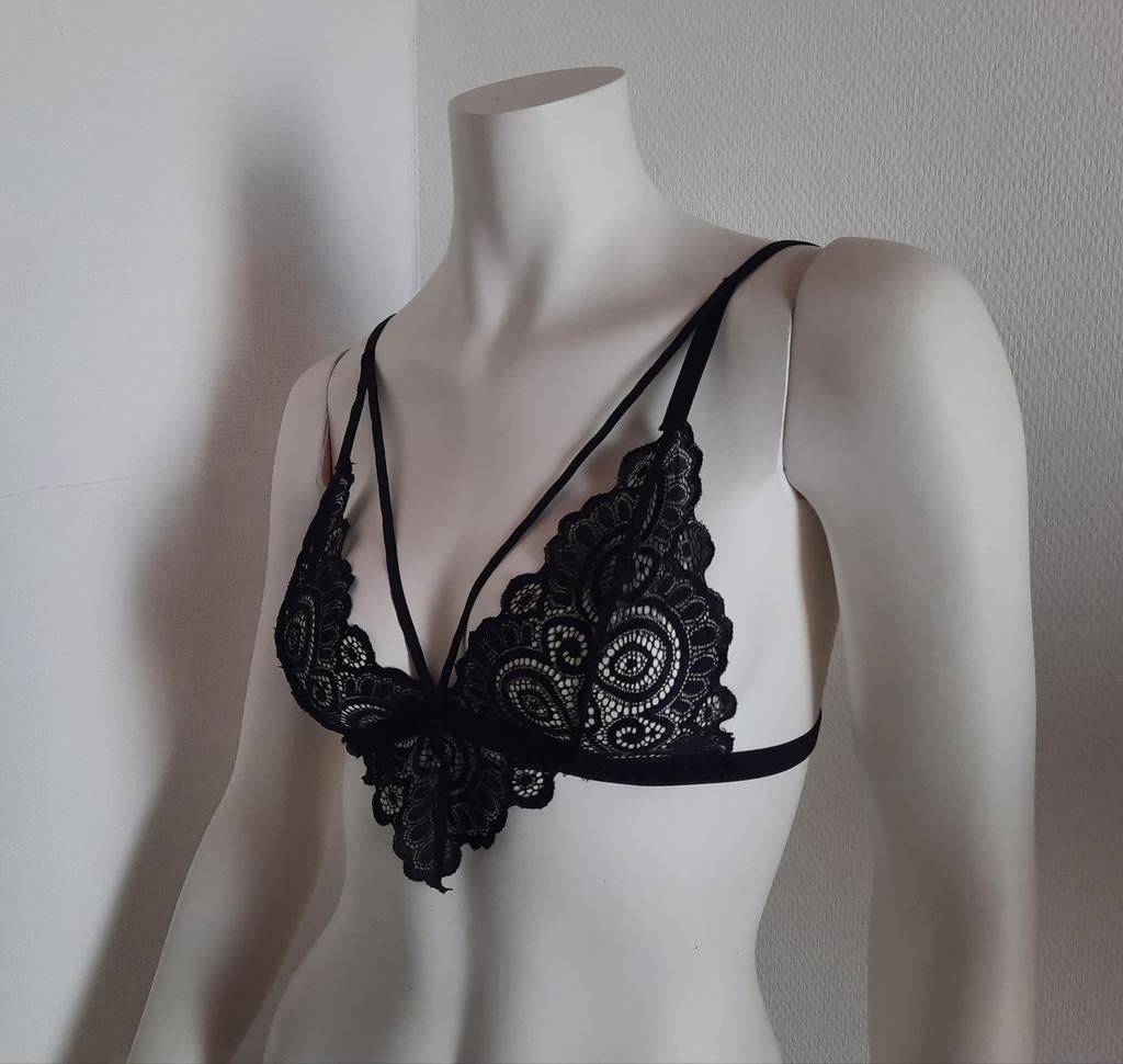 Lingerie bh "S", Lingerie, Ophalen of Verzenden, Zwart, BH