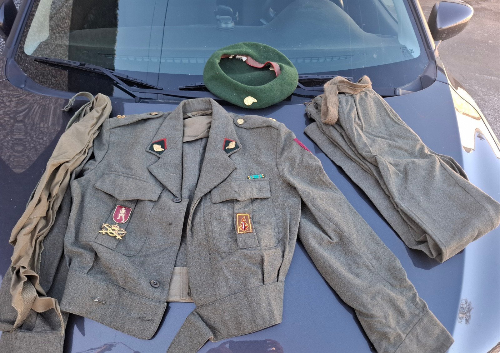 uniforme de chasseurs ardennais, Enlèvement ou Envoi