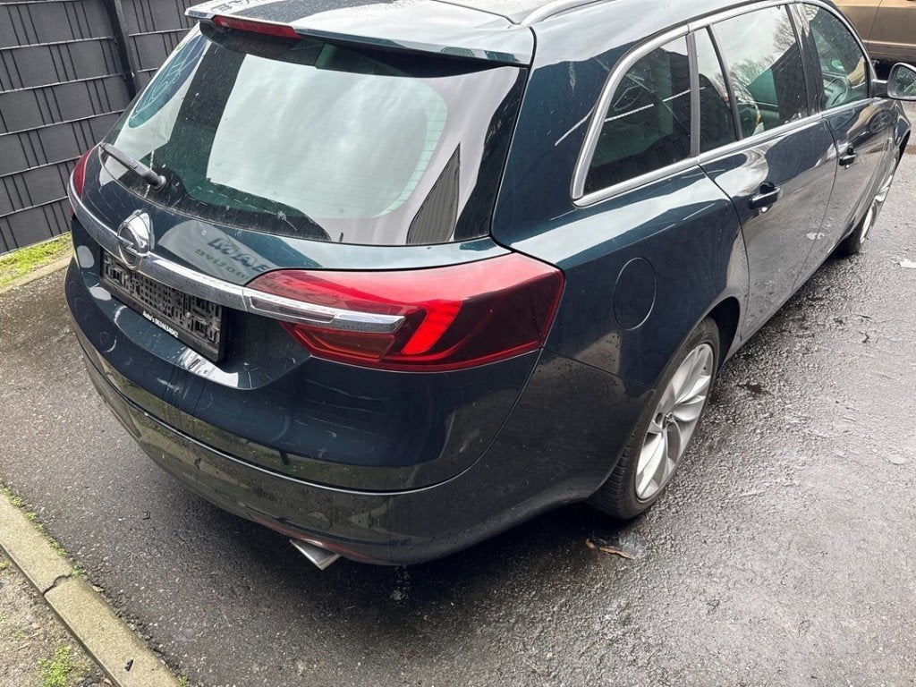 FEU ARRIÈRE DROIT Opel Insignia Sports Tourer, Opel, Opel Automobile GmbH, Utilisé, Kontakt-opel@opel.com