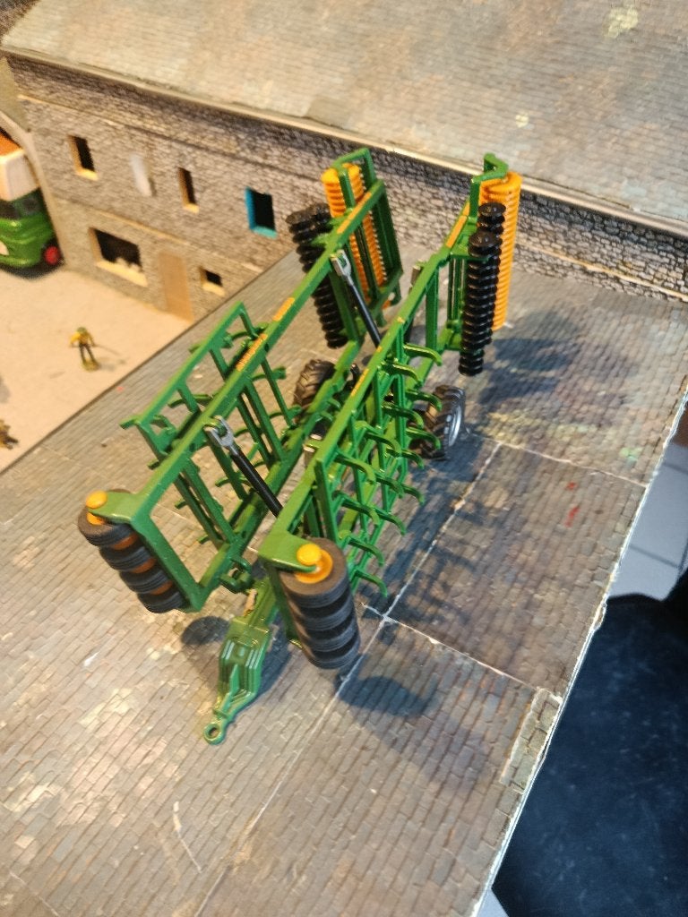 Cultivateur déchaumeur Amazone Centaur 6000 Siku, Enlèvement ou Envoi, Comme neuf, Tracteur et Agriculture, SIKU