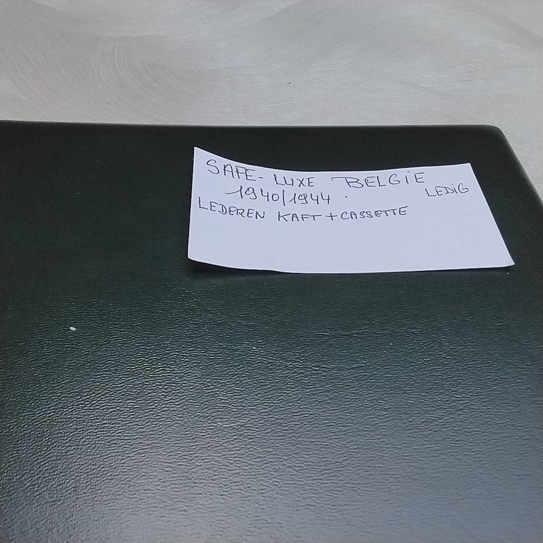 BELGIE ledig SAFE LUXE ALBUM 1940/1944 als nieuw, Ophalen of Verzenden