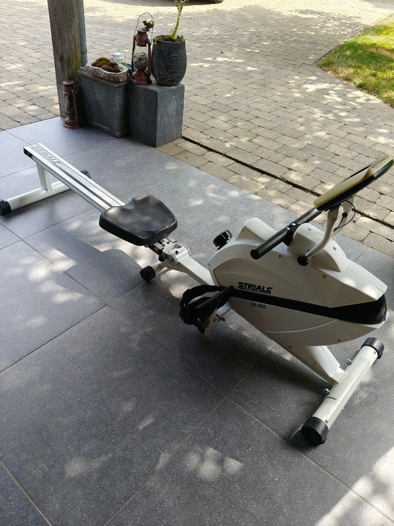 Roeitoestel STRIALE SR-909, Sport en Fitness, Ophalen, Zo goed als nieuw, Roeitrainer