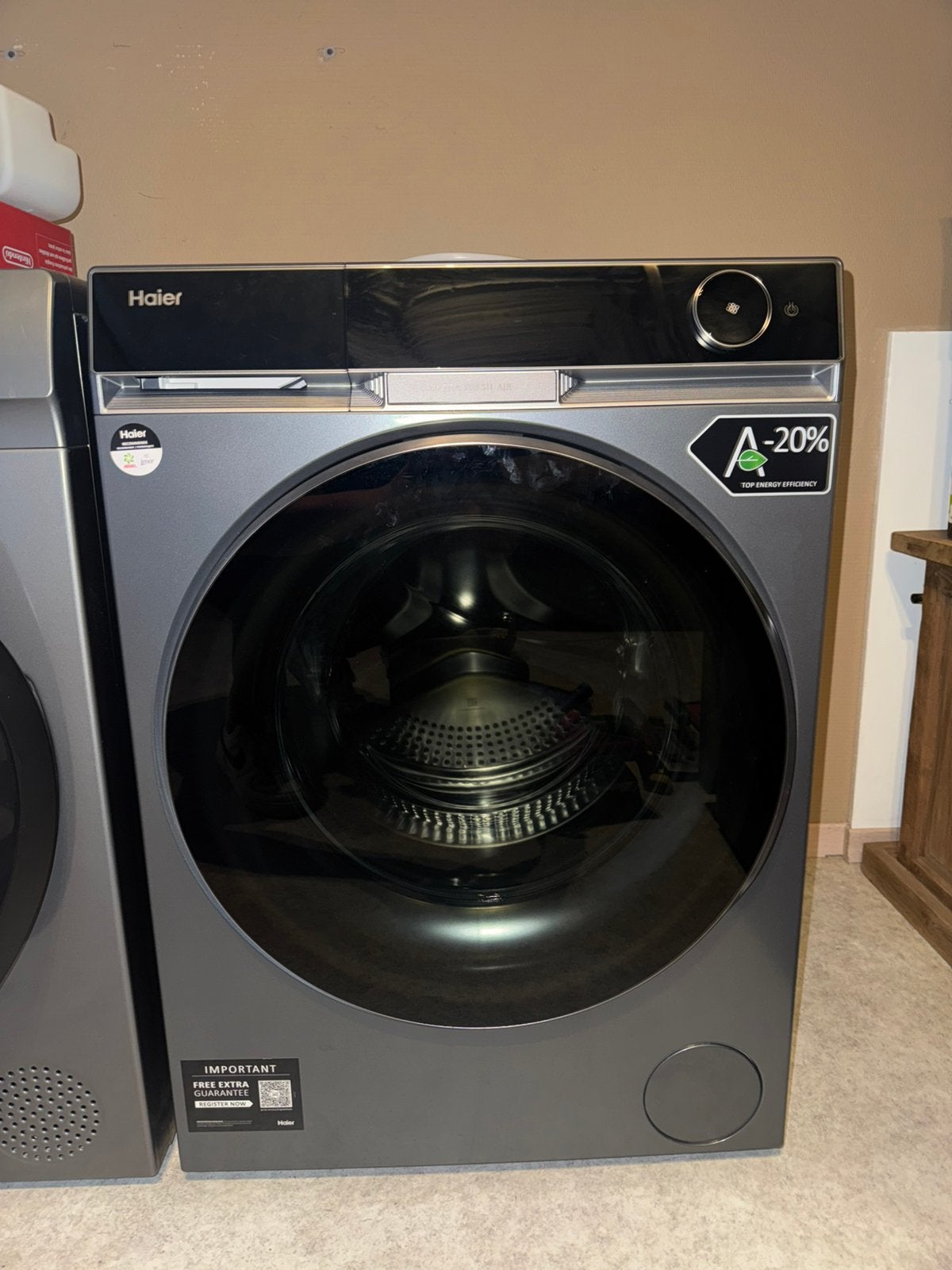 Wasmachine Haier HW100BD14397PGUS, Elektronische apparatuur, Ophalen, Zo goed als nieuw