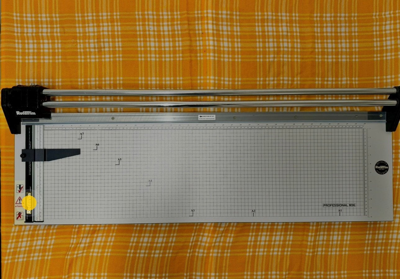 Rotatrim pro M36 snijtafel 91,4cm snij lengte , als nieuw, Ophalen, Zo goed als nieuw