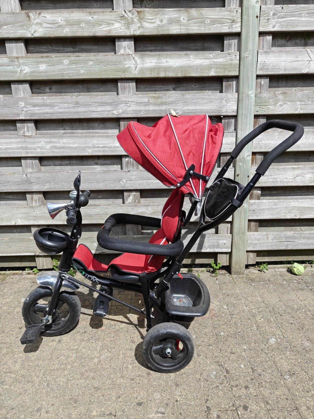 Handige 4-in-1 Meegroei Driewieler met Duwstang – Rood/Zwart, Fietsen en Brommers, Ophalen, Duwstang