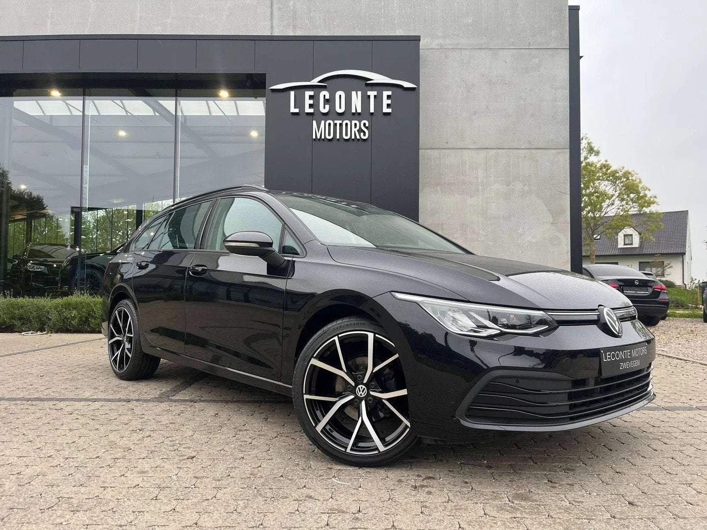 Volkswagen Golf SW Variant Golf 1.0 TSI Virtual-Cockpit/Came, Stof, Gebruikt, 110 g/km, Zwart