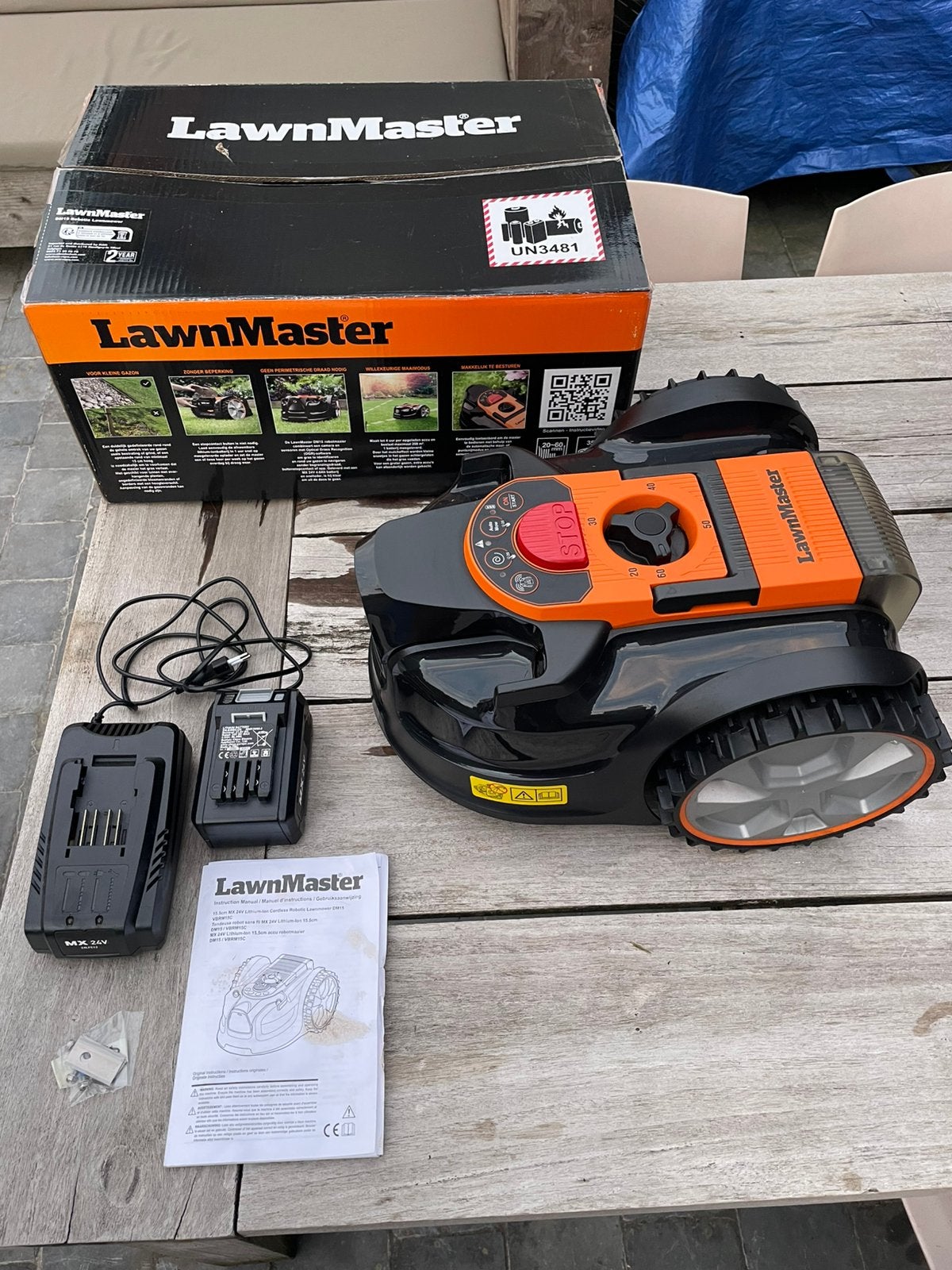 Grasrobot, Tuin en Terras, Robotmaaiers, Zo goed als nieuw, Ophalen