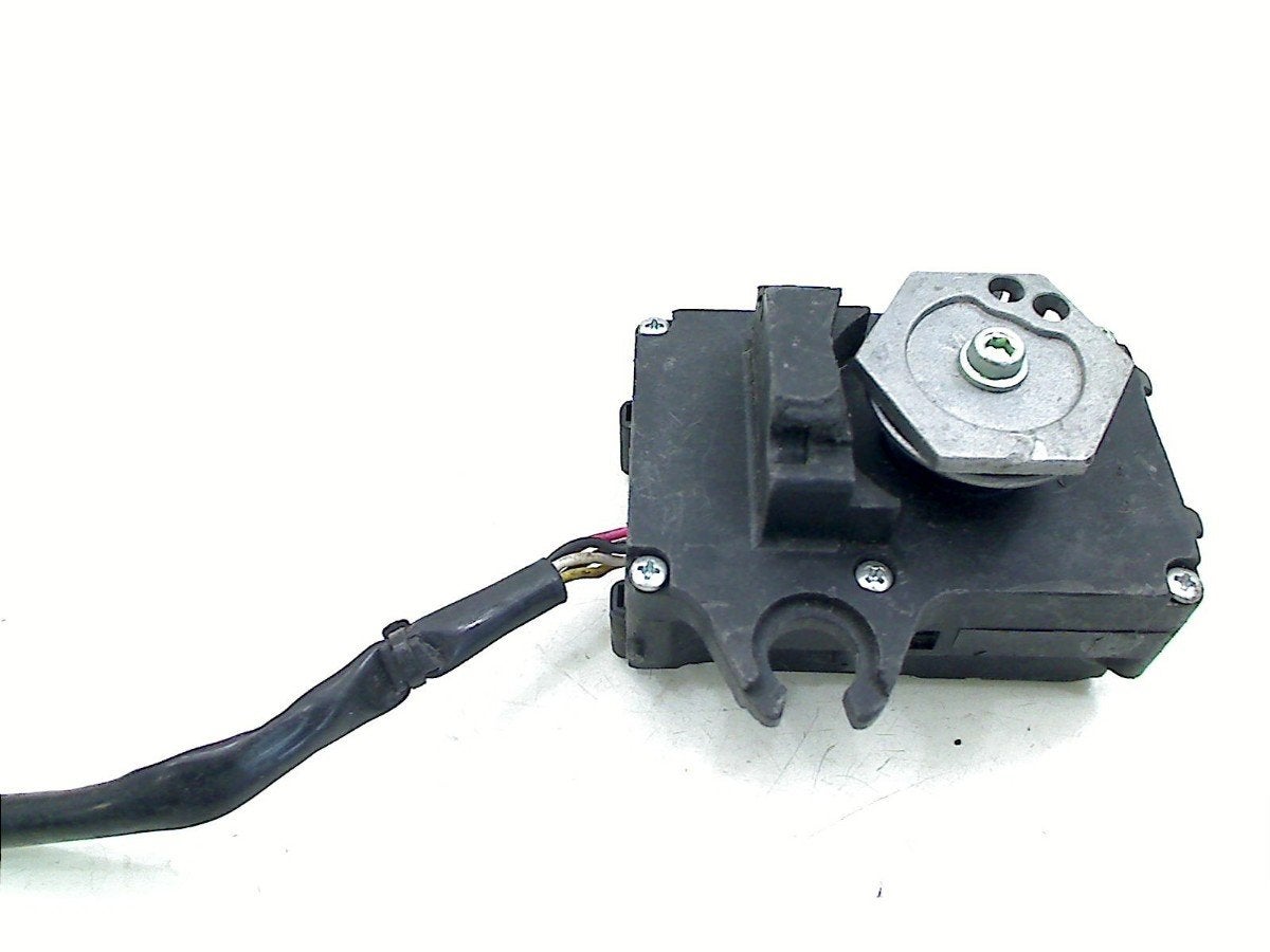 SERVO MOTEUR Suzuki GSX R 1000 2003-2004 (GSXR1000 K3 / K4), Dhr. S. di Majo, Utilisé, Info@cama-motorparts.nl, P.J. Troelstraweg 8 8
3144 CX  MAASSLUIS, NL