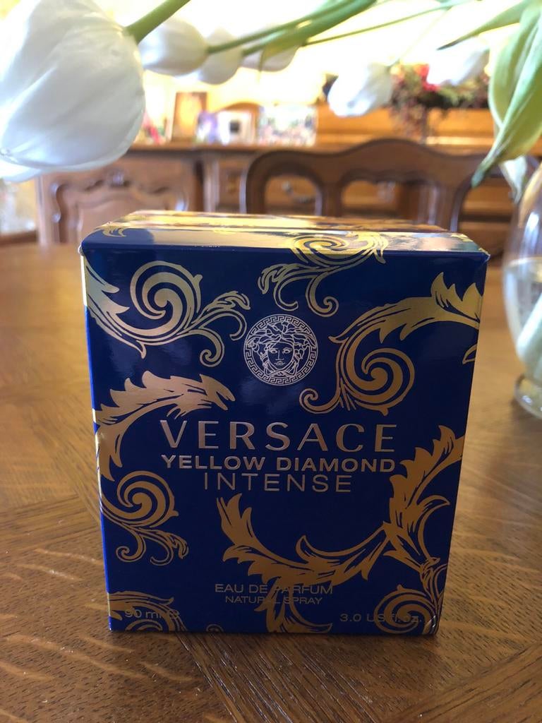 90ml EDP Yellow Diamond Intense - Versace, Ophalen, Zo goed als nieuw