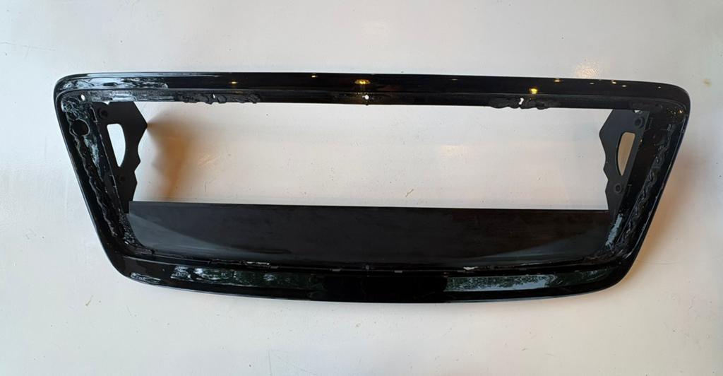 Aileron pour Porsche 993., Enlèvement