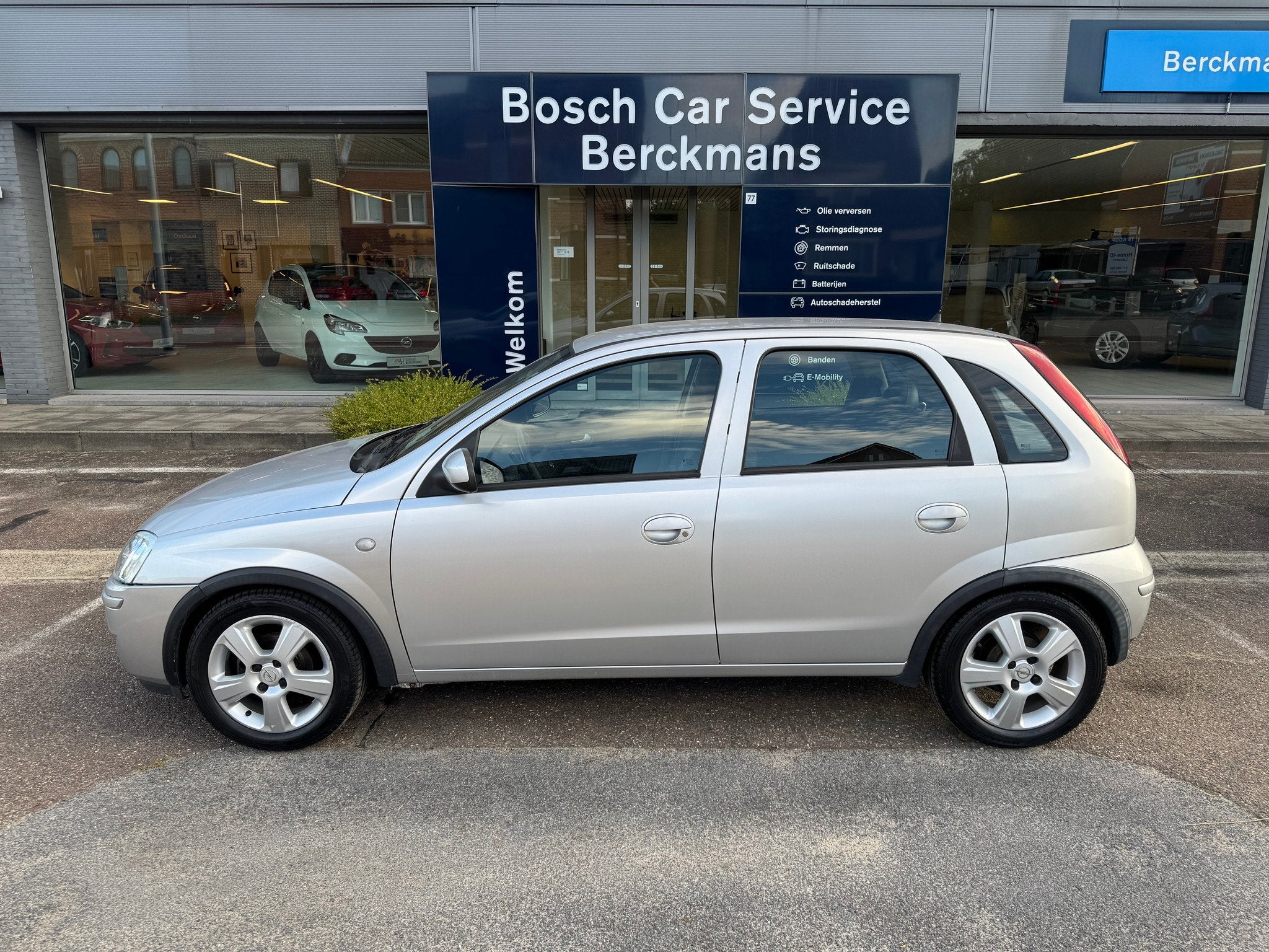 Opel Corsa C 'Kim Clijsters' + Airco van 1e eigenaar, Auto's, Voorwielaandrijving, Stof, 4 cilinders, https://public.car-pass.be/vhr/a1c1c381-165d-4563-9469-8d21b767f137