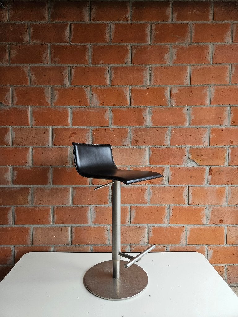 tabouret de bar design, 1 tabouret, Enlèvement, Utilisé, Cuir