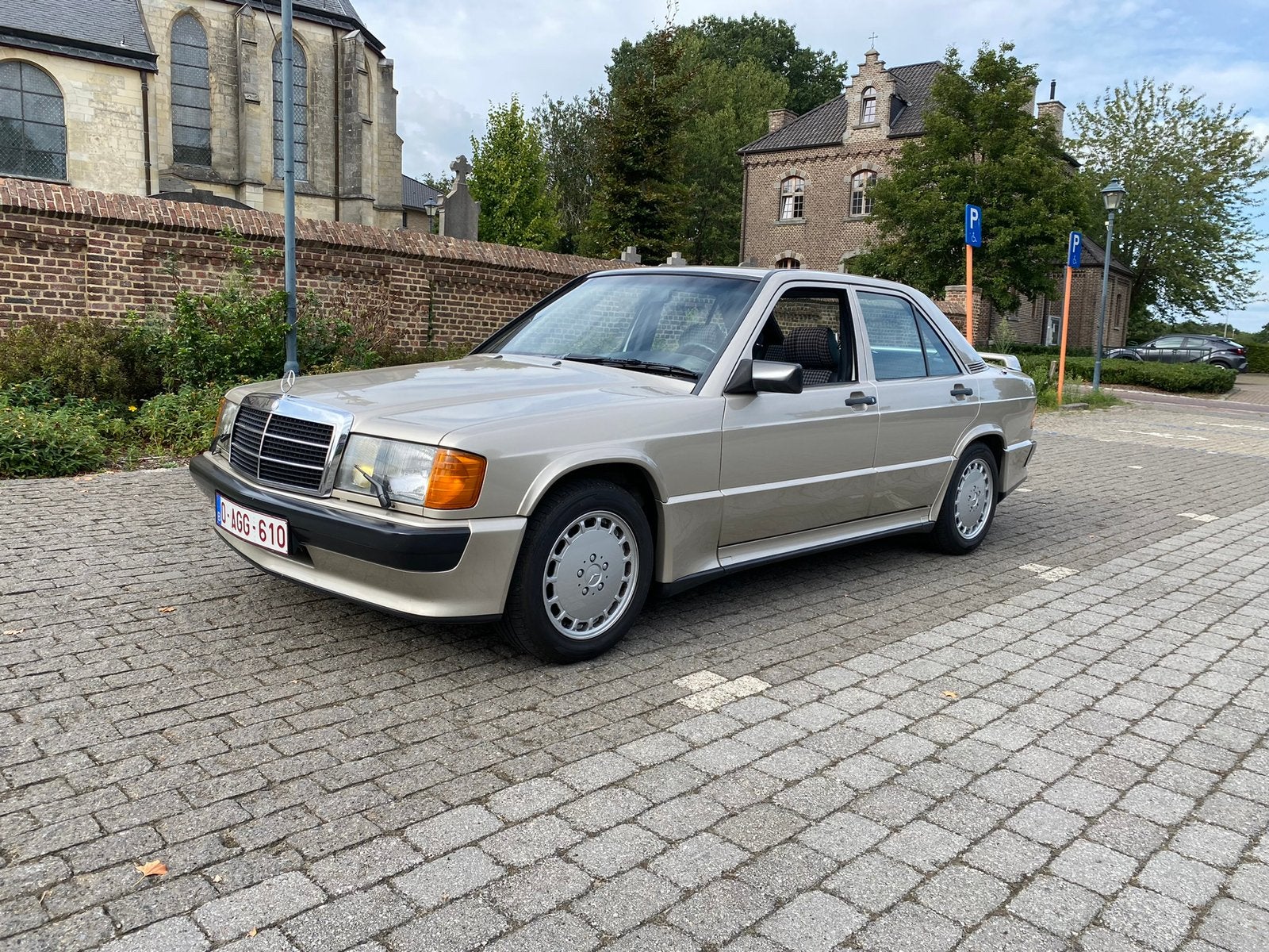 Mercedes 190E 2.3 16S Cosworth dogledg manueel., Autos, Achat, Boîte manuelle, Autres couleurs, Berline
