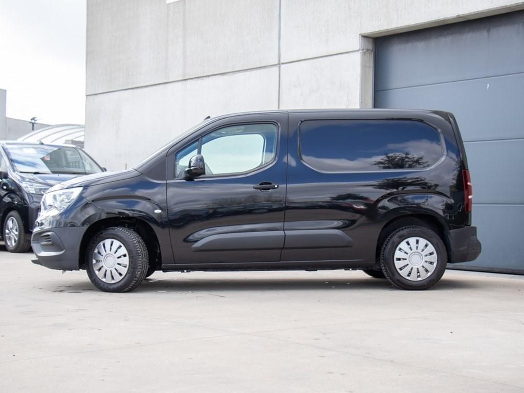 Opel Combo L1H1 2 ZIT 1.5D MT5 76PK|NAVI|SENSOREN|TREKHAAK, https://public.car-pass.be/vhr/0284e83a-f407-4040-8c5a-6acdebc9dd96