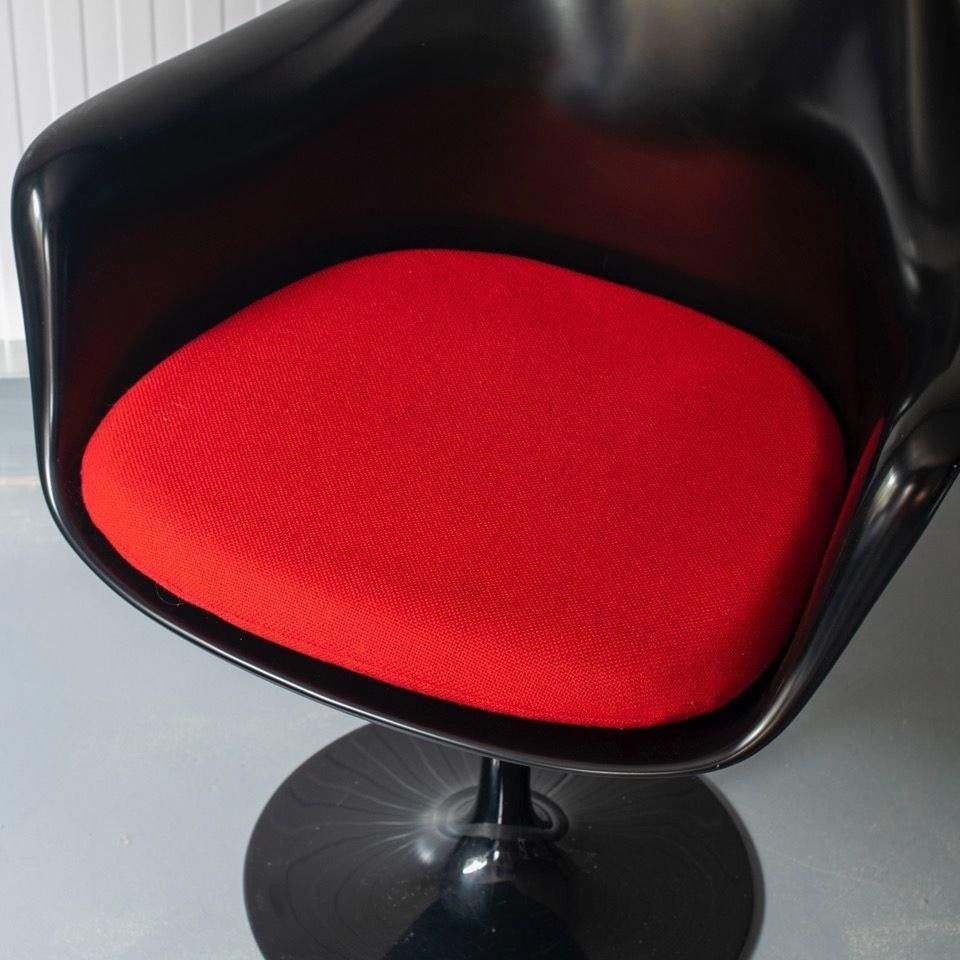 vervangend kussen voor de Saarinen Tulip Armchair - rood, Huis en Inrichting, Nieuw, Ophalen of Verzenden, Stof, Vijf, Zes of meer stoelen