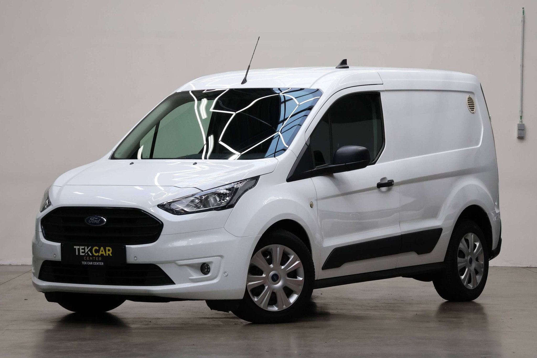 Ford Transit Connect 1.5 Ecoblue Automaat/Trekhaak/Camera, Achat, Entreprise, 2 places, Carnet d'entretien